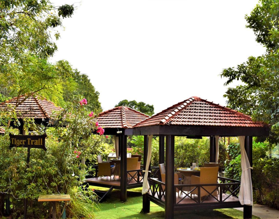Hotel Royal Orchid Bangalore Luaran gambar
