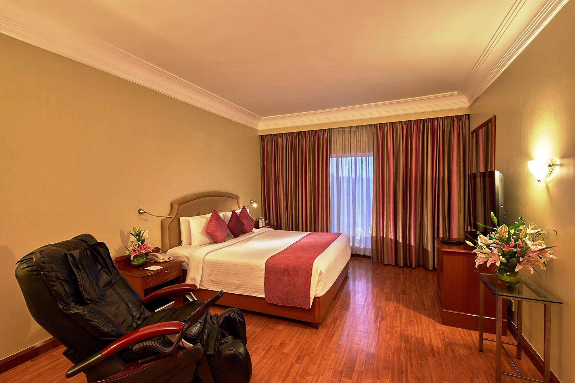 Hotel Royal Orchid Bangalore Luaran gambar