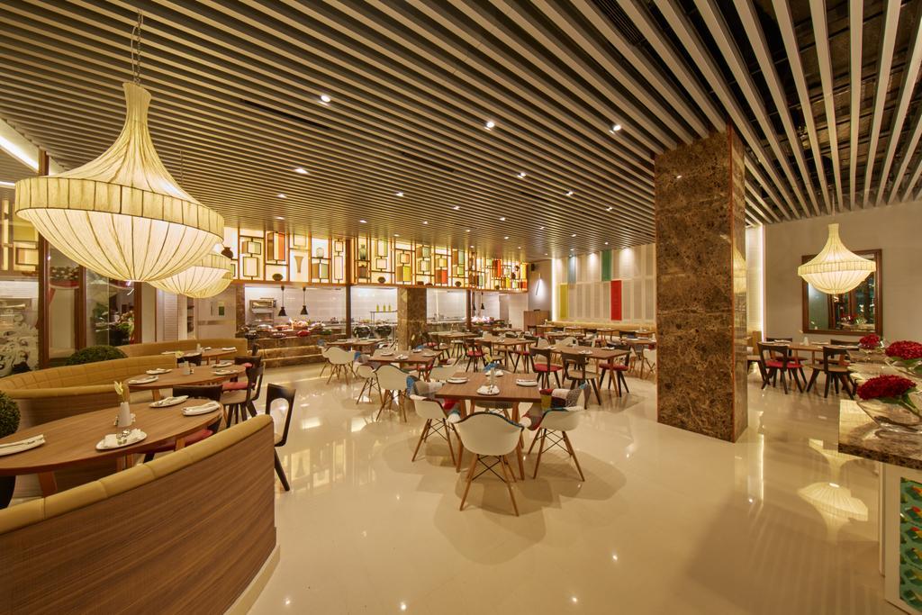 Hotel Royal Orchid Bangalore Luaran gambar