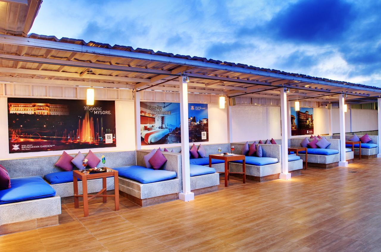 Hotel Royal Orchid Bangalore Luaran gambar